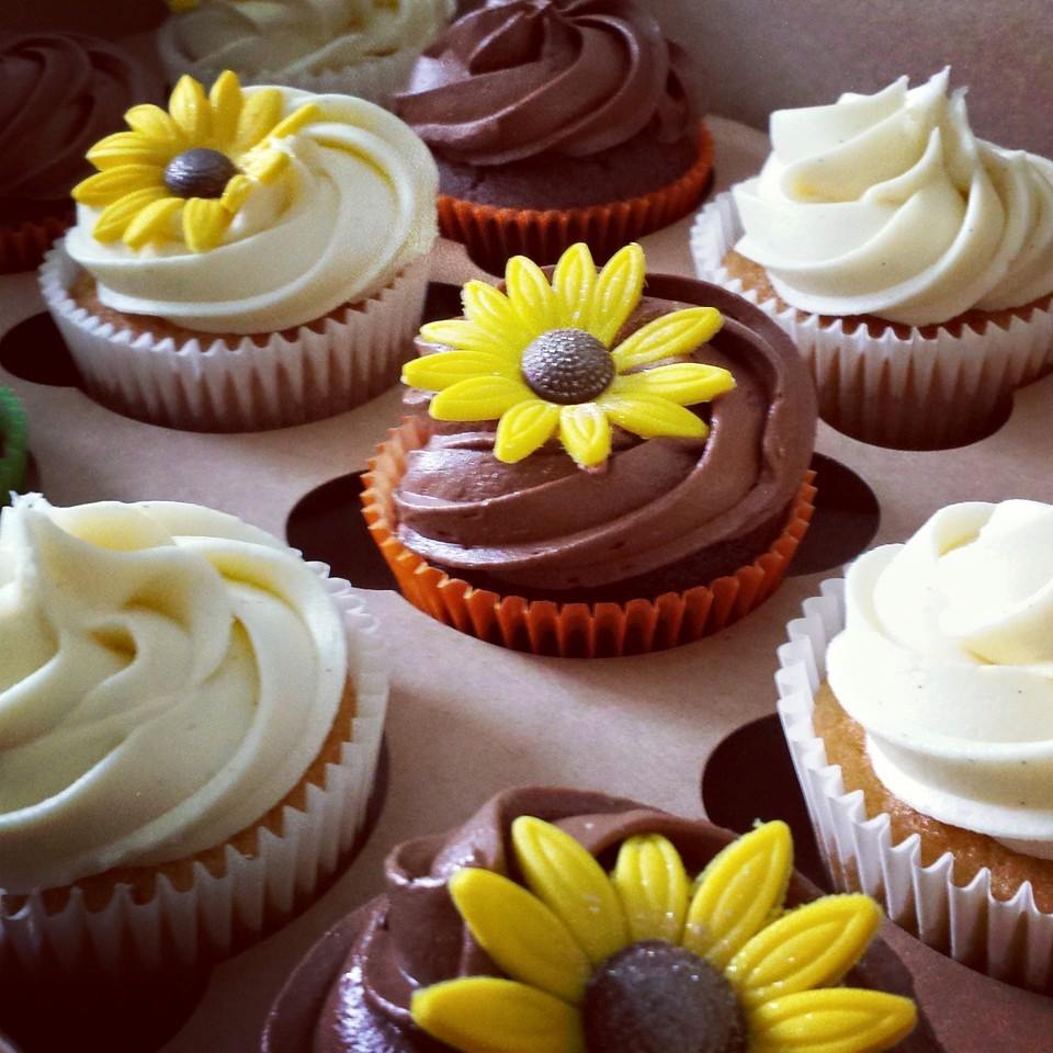 sunflowers EDIBLE ART BY BUNS OF FUN BAKERY